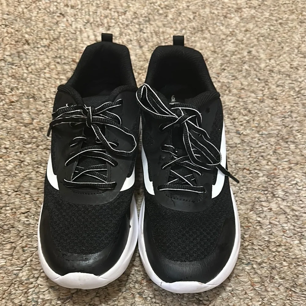 Black and White Sporty Mesh Sneakers